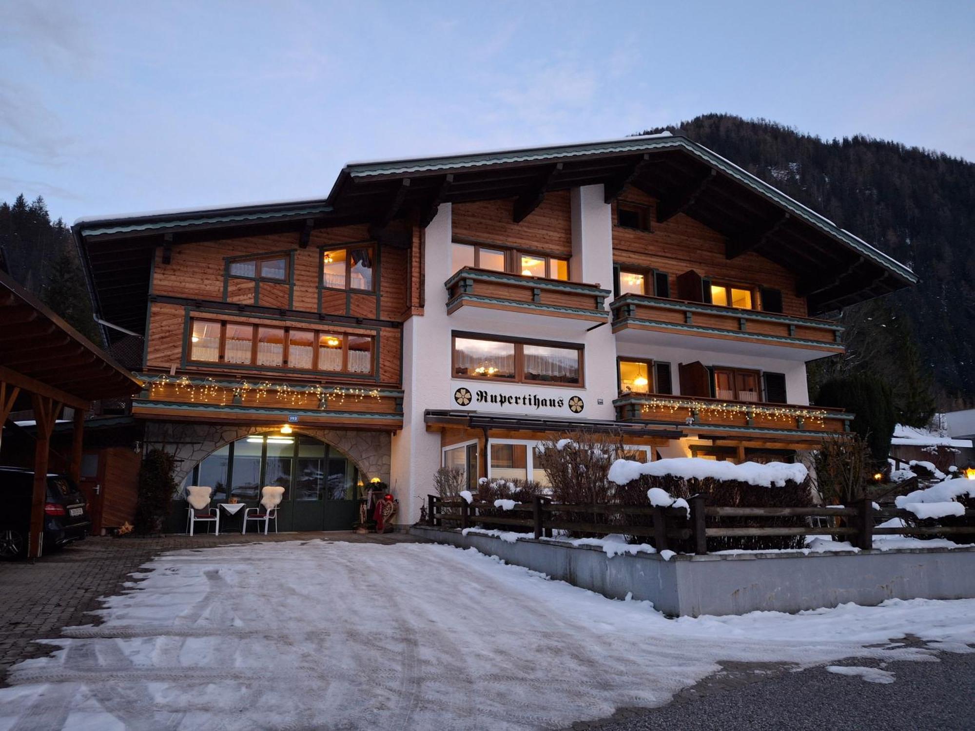 Ferienwohnungen Rupertihaus Флахау Екстер'єр фото